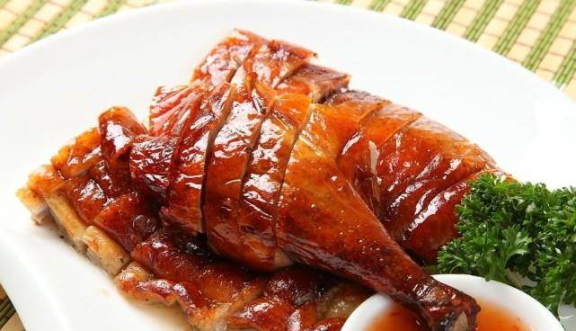 鸭肉别炒着吃了,广东鸭子粤菜多种做法,每一道吃完还想吃!