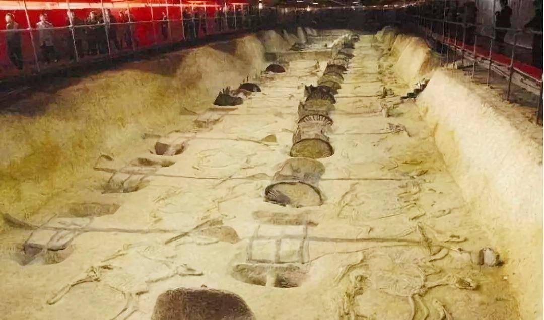 原创三星堆出土多件诡异文物,有的仿佛不是地球产物,专家至今无解