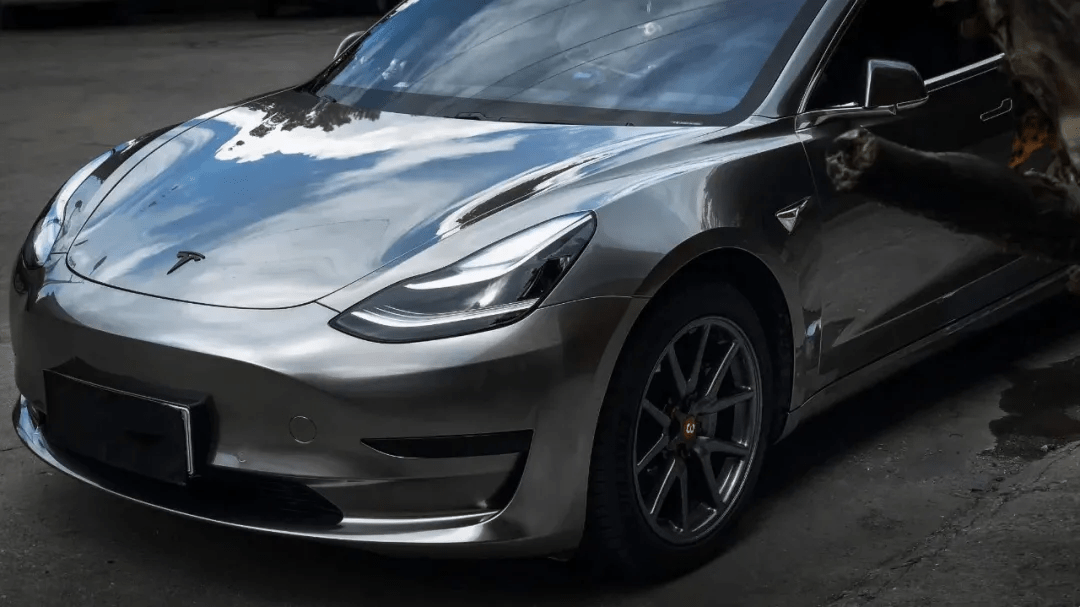 特斯拉model3改色分享丨液态金属银