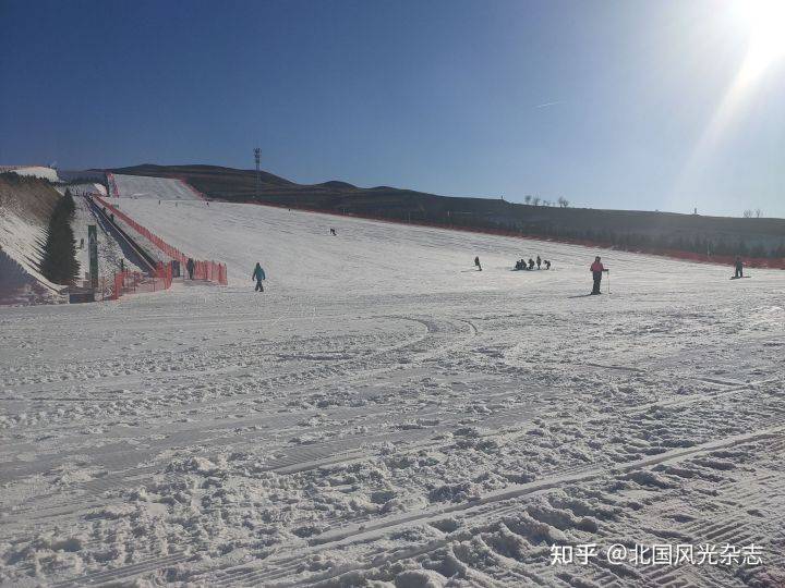 马鬃山滑雪场畅享冰雪燃情冬奥