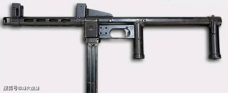 原创二战德国冲锋枪3根铁管拼凑2弹匣供弹丑到直接被拒