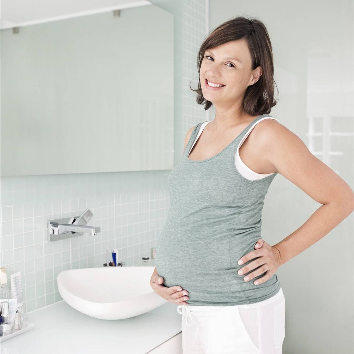孕期孕妇上厕所有＂讲究＂,牢记＂两要三不要＂对胎儿和孕妇都好