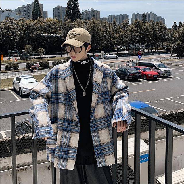 原创男生冬季出门旅游怎么穿五种外衣搭配让你穿着舒适拍照还好看