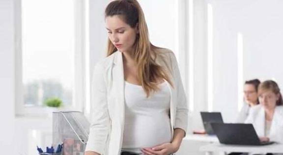 孕晚期,準媽媽感覺上腹部發硬,是寶貝要出生了嗎？早知早受益！