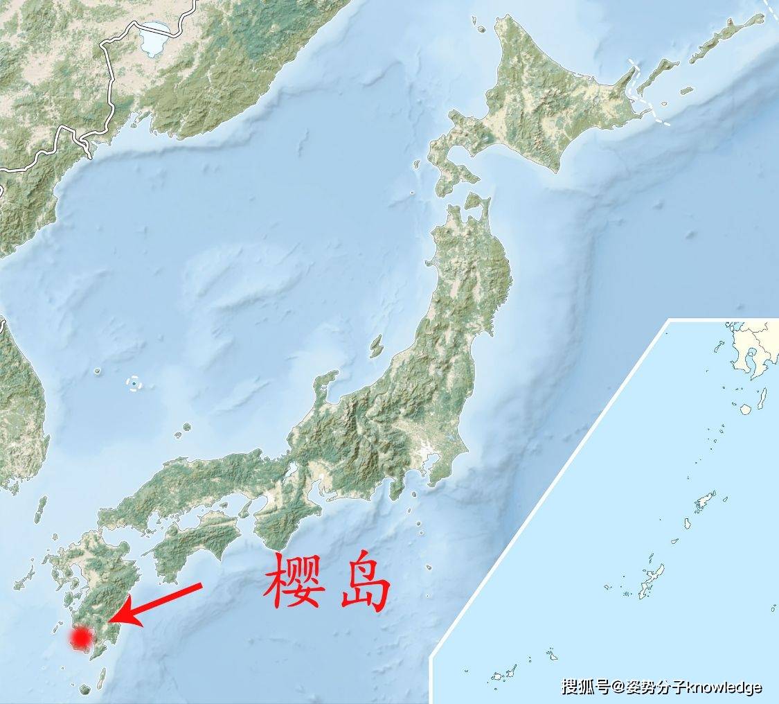 日本樱岛火山喷发 烟柱高达3400米_富士山_地震