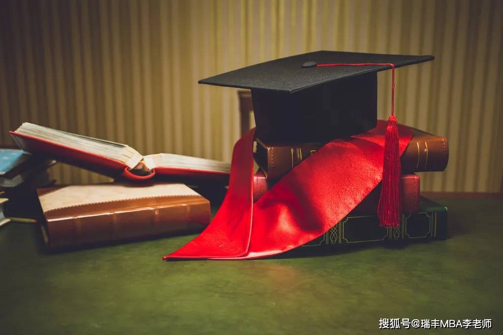 同等学力申硕从硕士学位证角度来说,与普通全日制硕士研究生没有任何