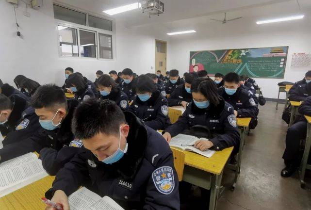 我们都是"奇迹笨小孩"_训练_刑技_管理