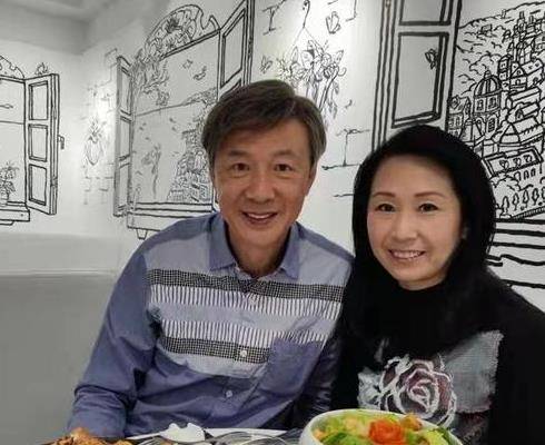 相濡以沫老婆确诊罕见皮肌炎tvb甘草演员陈荣峻不离不弃