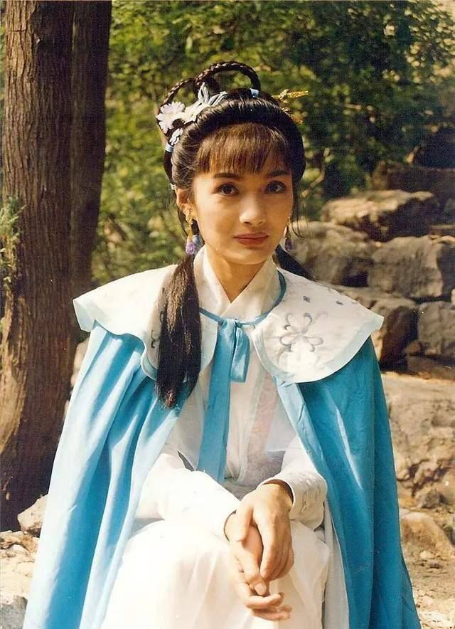 比如,《法不容情》中的郝捷,《冬至》中饰演杨婉予.