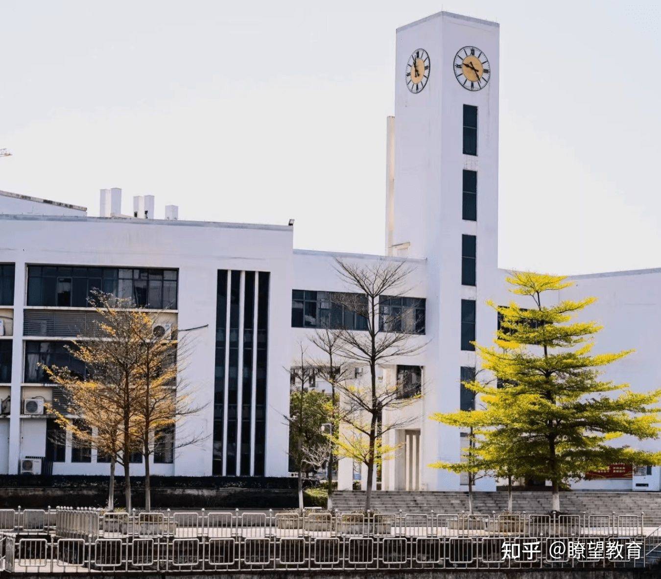 大学,加拿大纽芬兰纪念大学,加拿大莱姆顿学院,加拿大北大西洋学院等