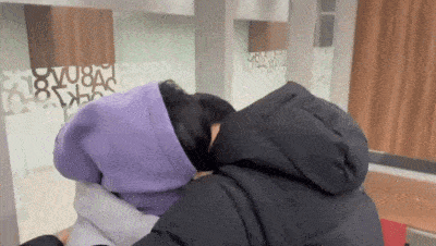 穿西装最帅的男人是他?霸道总裁和小娇妻,剧里剧外都有糖!