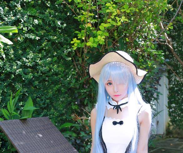 有种"意外"叫初中生cos雷姆,当她养起长发的那刻,是心动啊_cos_姐姐
