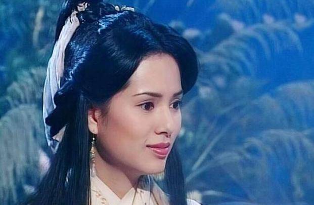 李若彤在1997版的《天龙八部》中扮演王语嫣,她的王语嫣有一股不食