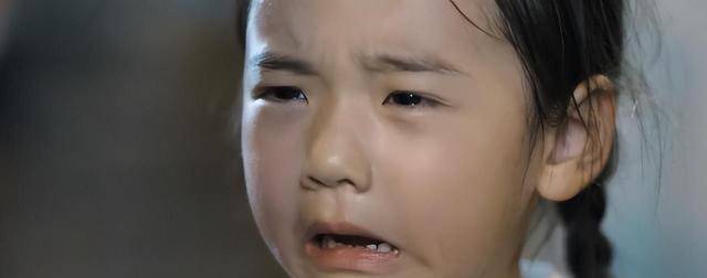 董璇出演电视剧,女儿因见不到爸爸而痛哭,与绯闻男友有对手戏_高云翔