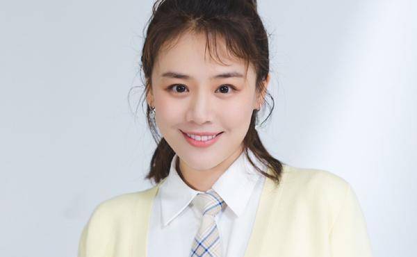 身体健康出现了问题,王大陆等人就打算带马思纯露营发泄情绪