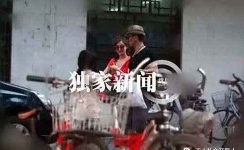 而后来吴樾出席活动谈到车震门事件时也是坦荡荡