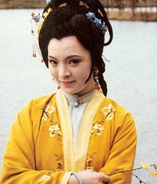 因一热心之举,被定为夏金桂扮演者_杨晓玲_谷彤_角色