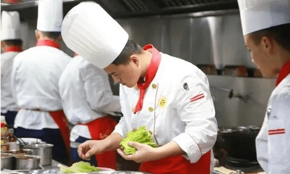 报考厨师证有什么用途●餐饮厨师行业还能考哪些证书?
