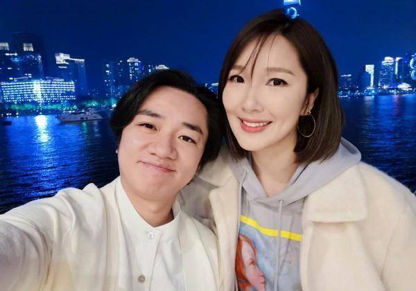 吃烛光晚餐嘟嘴吻,李亚男却冻得脸发白_老婆_女儿_老公