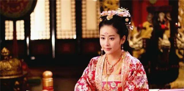 与李世民完成了婚礼,开启了从秦国夫人到秦王妃,再到太子妃,最后成为