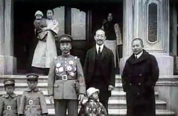 张作霖被炸身亡,4位美貌姨太太,虽结局不同,为何都没有改嫁?