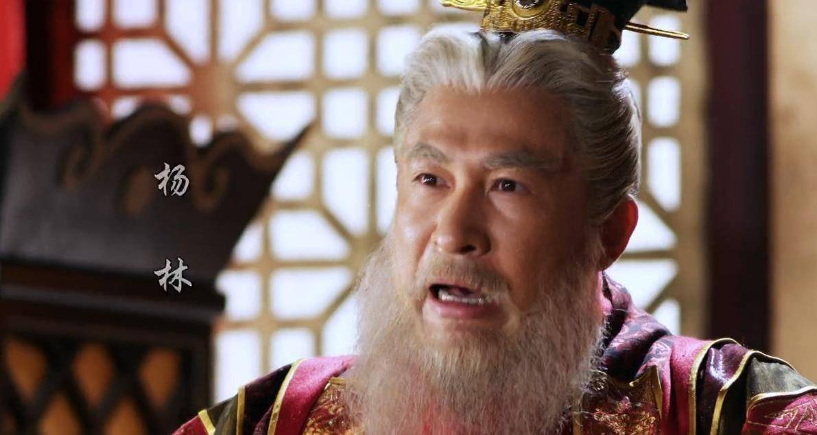 新唐书》对照,就会发现宇文化及的两个儿子宇文承基,宇文承趾都是废柴