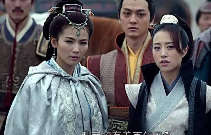 琅琊榜:夏冬十年不和靖王说话,却为何依然是霓凰郡主的真闺蜜?