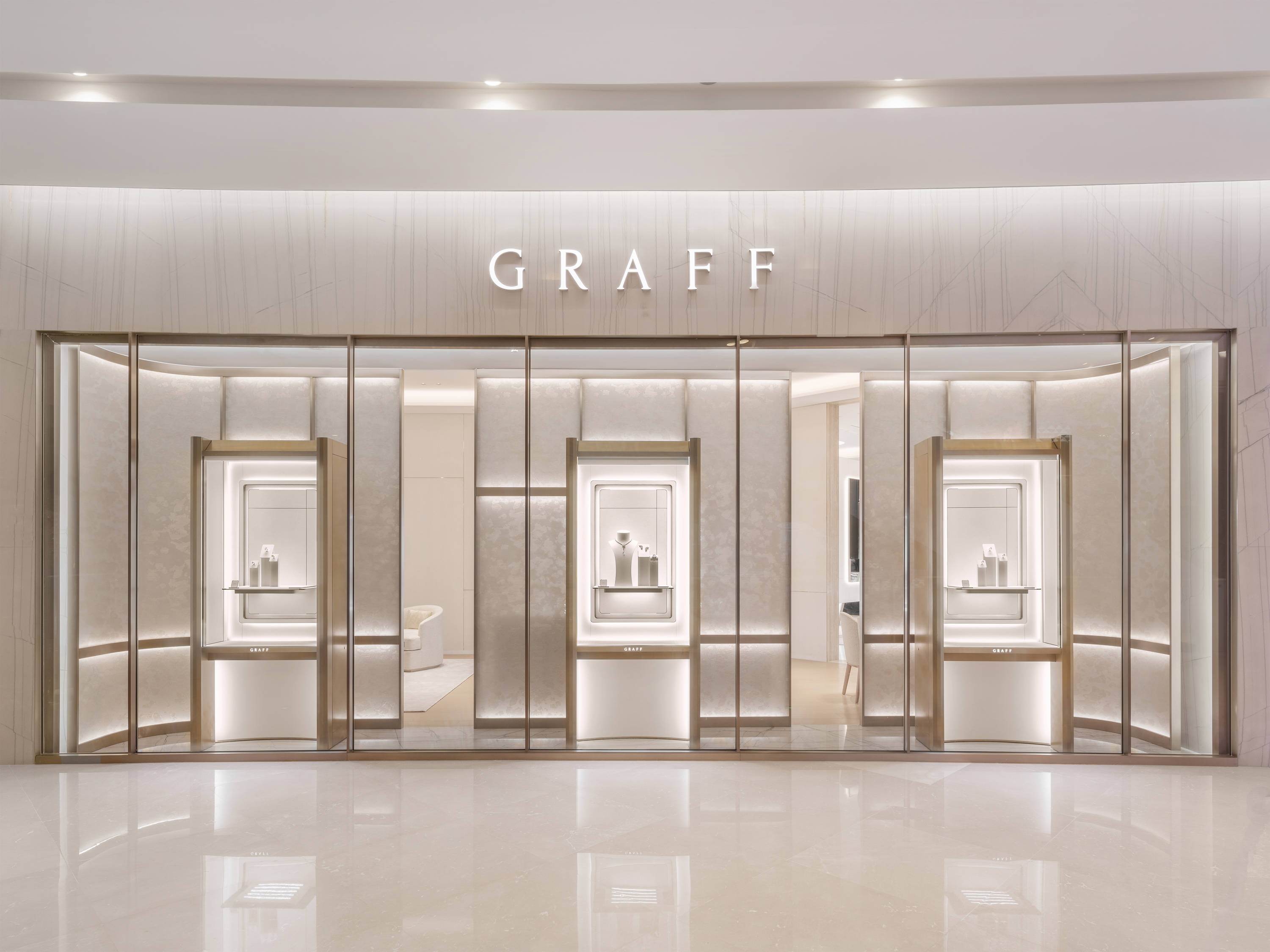 ��������������ͬ�� �ɶ�IFSȫ����ױ��ϵء���������Ļ