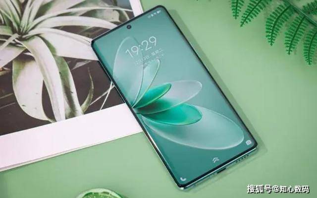 vivo S16和OPPO Reno9详细比照，谁更值得买？