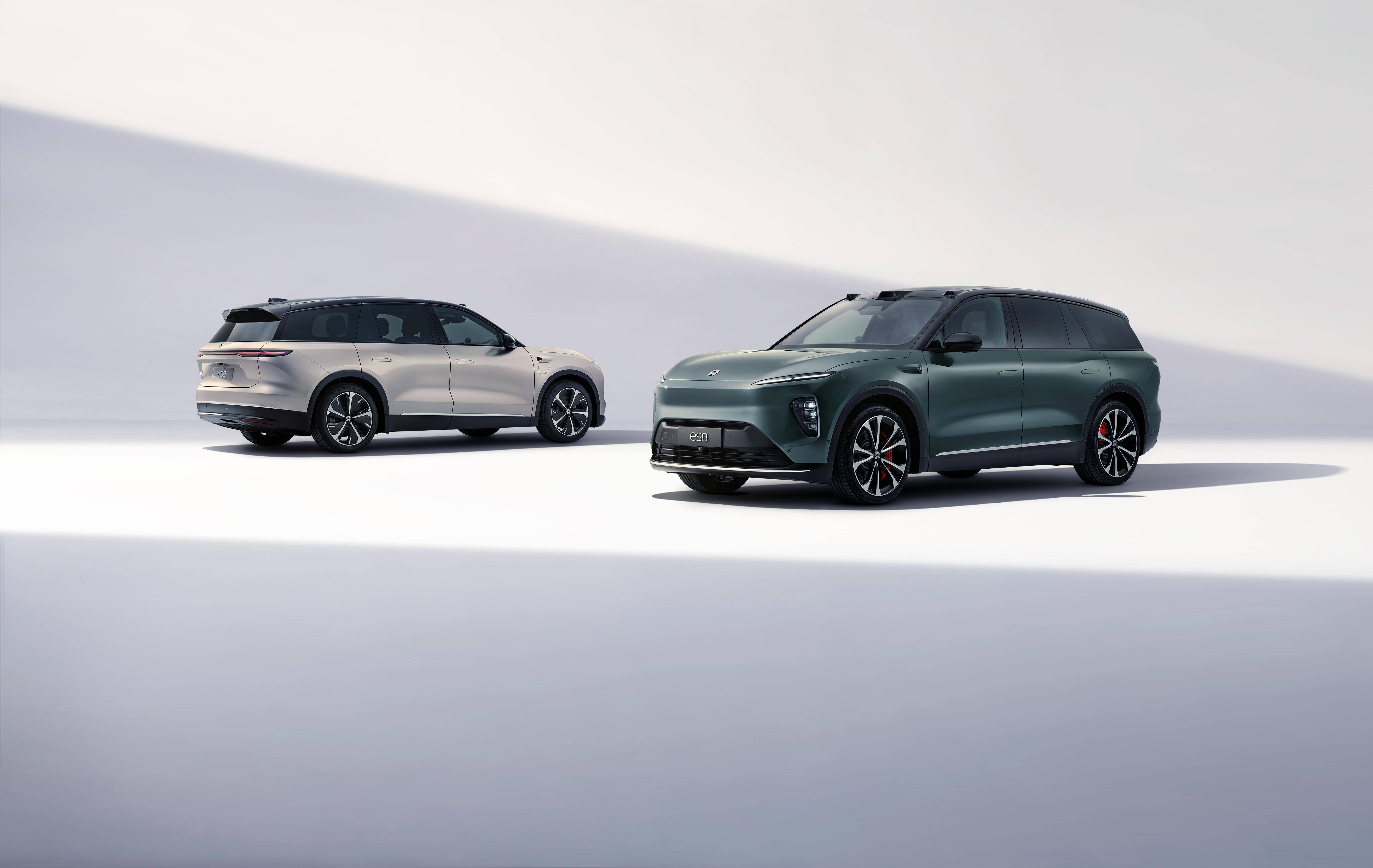 原创
蔚来ES8和EC7上市!蔚来明年销量超雷克萨斯,是不是在吹牛? 原创
蔚来ES8和EC7上市!蔚来明年销量超雷克萨斯,是不是在吹牛?