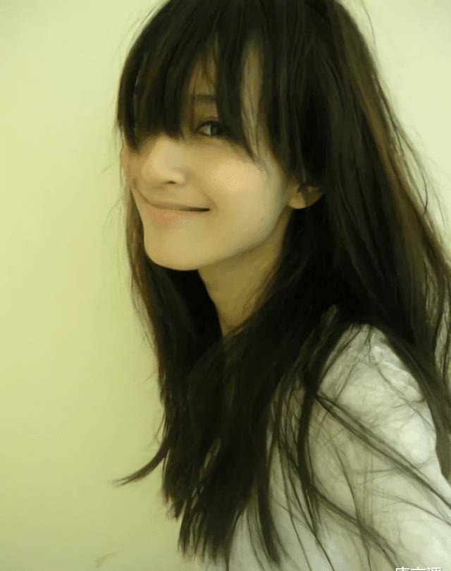 开始的》里的上官怡。不过如果看到她的照片还是会第一念头想到：宛瑜。