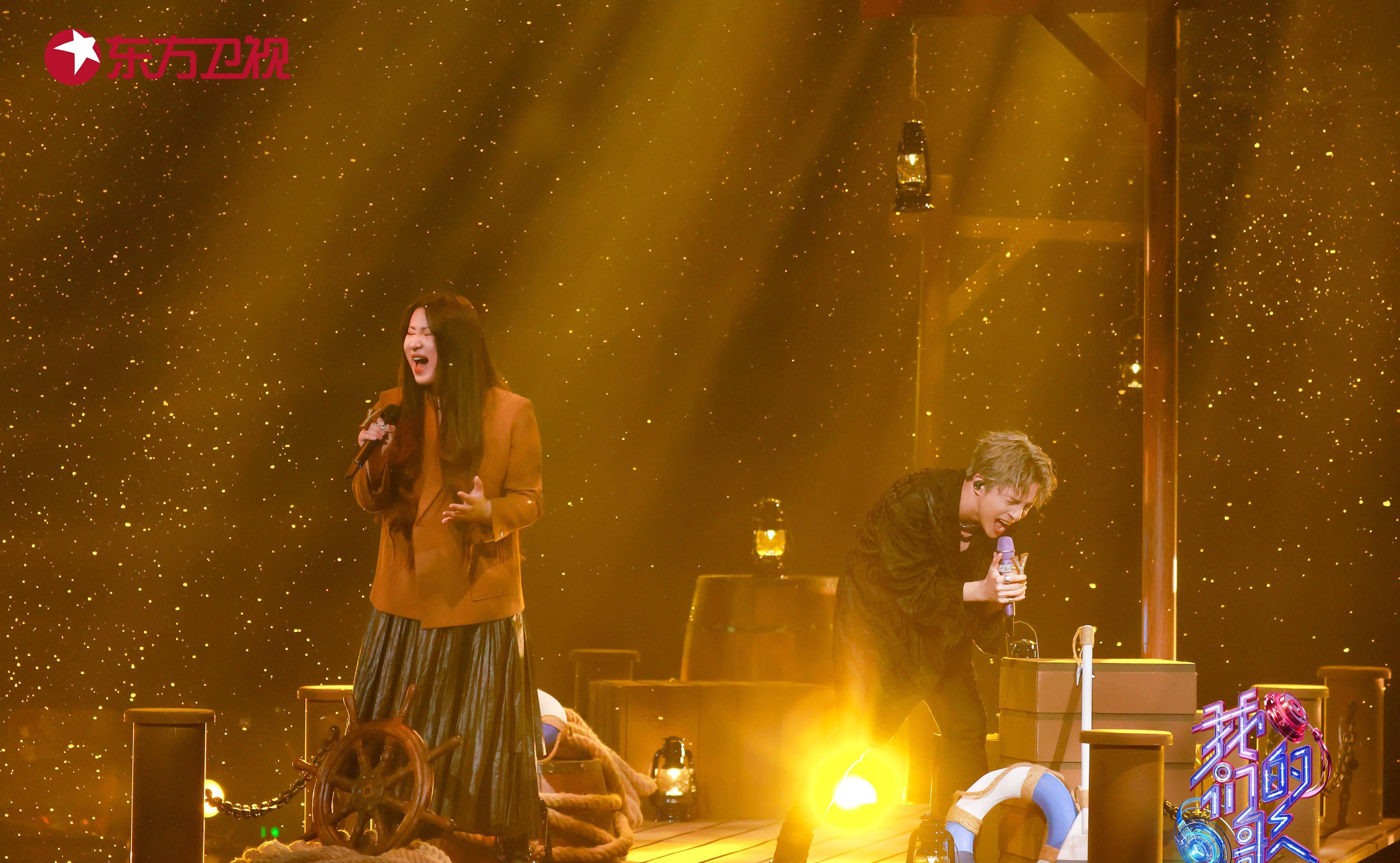 《我们的歌》第三季逐渐接近尾声，一场对于音乐盛典席位的争夺之战再次