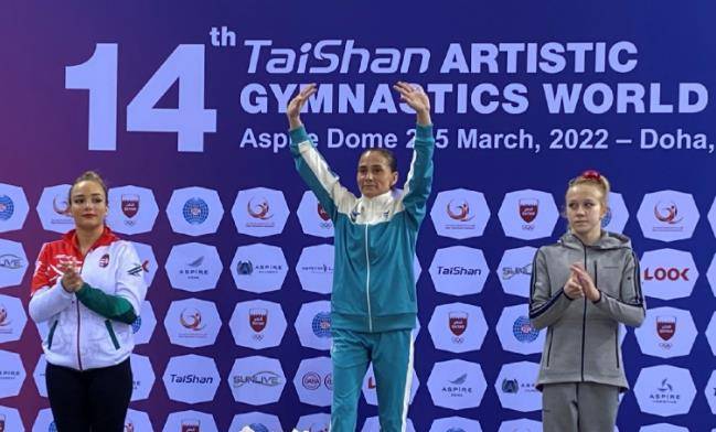 致敬！46岁宿将体操世界杯夺冠，复出勤奋训练备战2022杭州亚运会
