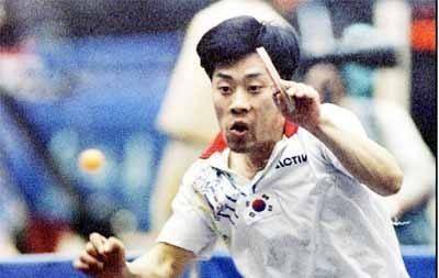 20岁勇夺奥运会乒乓球冠军，比刘国梁还小，世界第一！