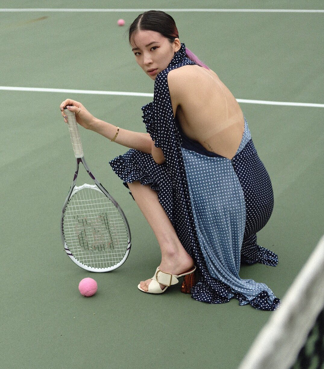 bsport体育韩国女模IRENE薄纱礼服内衣清晰可见引热议网友：性感的天使！(图3)