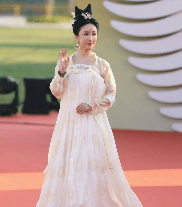 �𼦽���̺Ů���������������Ҵ��۸���ʢ��