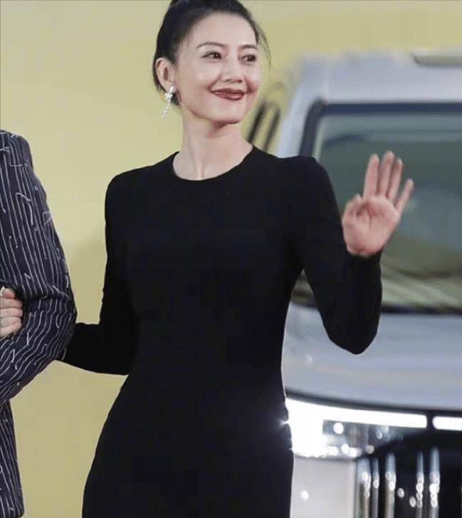 �𼦽���̺Ů���������������Ҵ��۸���ʢ��