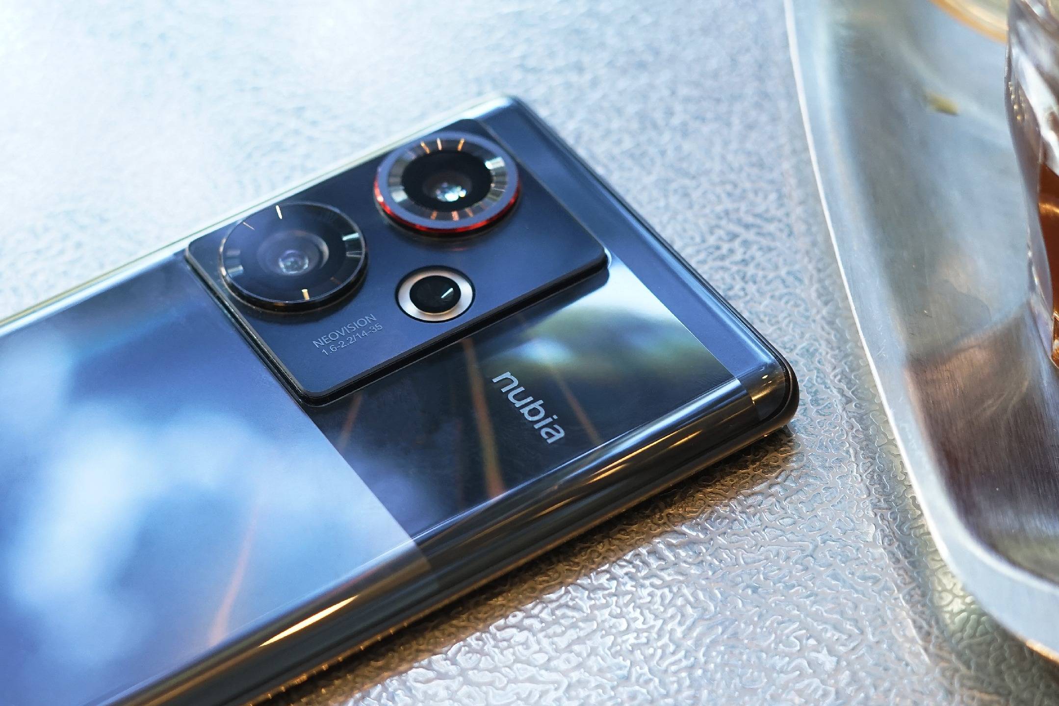 nubia Z50飺35mm+8Gen2˭ס