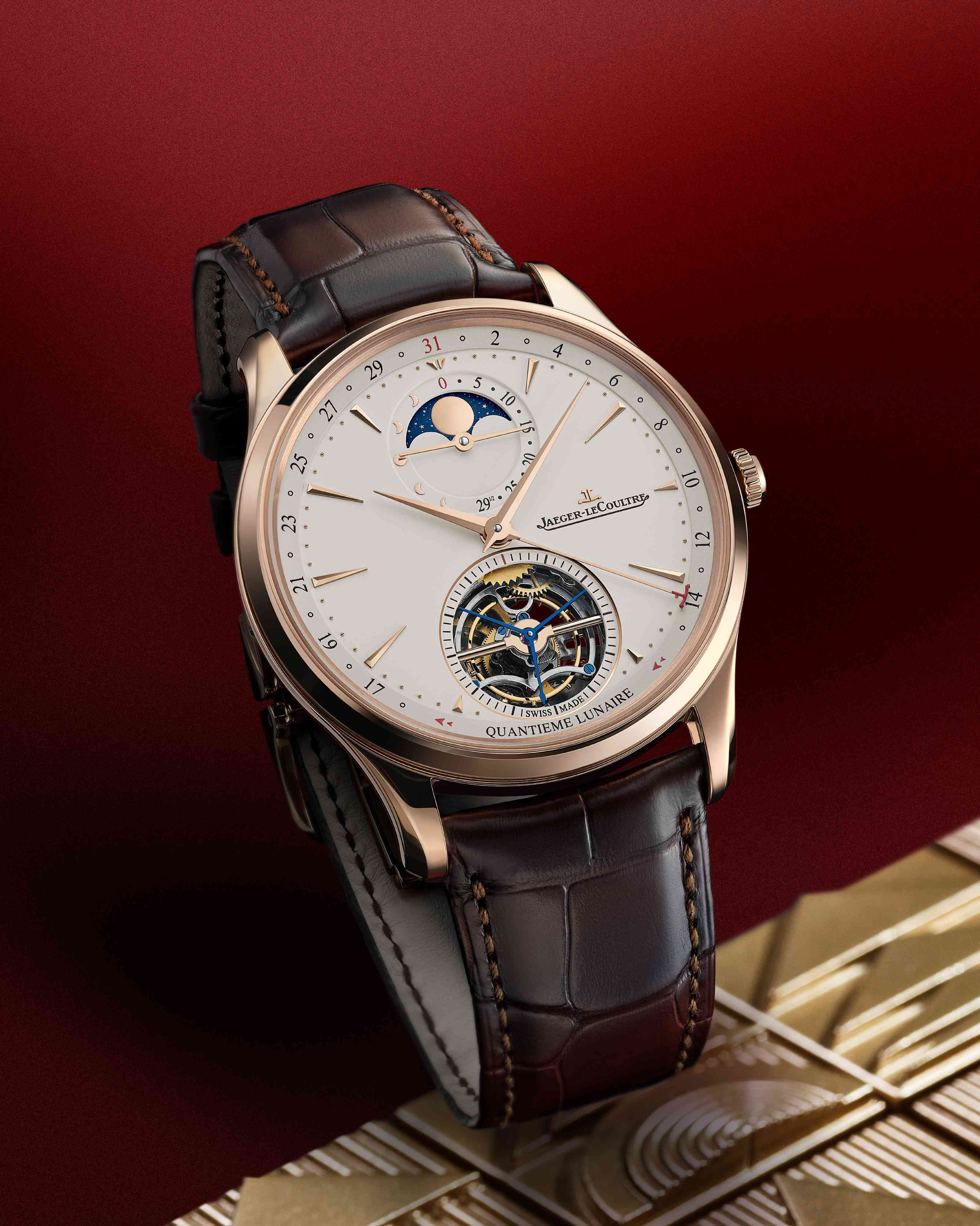 ����Я������ǧ������ȫ�¶�Ƭ�����´��ѽ�