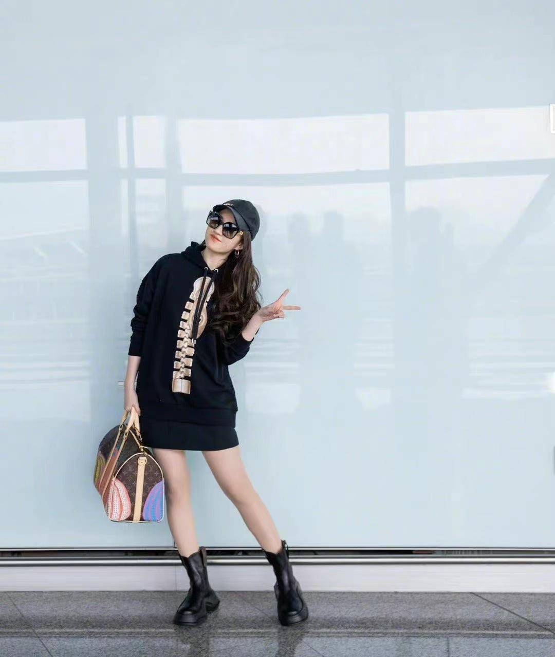 �ܶ�������������ƶ�Ҫ����վ����ͬ��ɻ����㣬Ϳ�촽�� ...