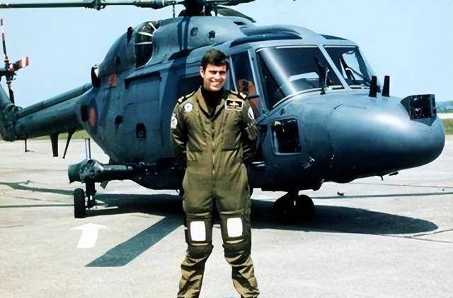 ���»����ӣ���������Ů��ȴ���ܳ裬��������������û�� ...