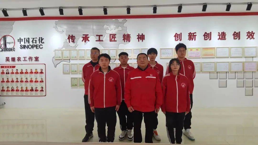 匠心天博逐梦 青春报国(图2)