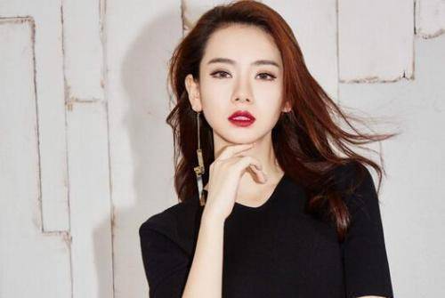 ����Ϸ��ҵ�����˵���ױ��������ֹ�Ű�֥