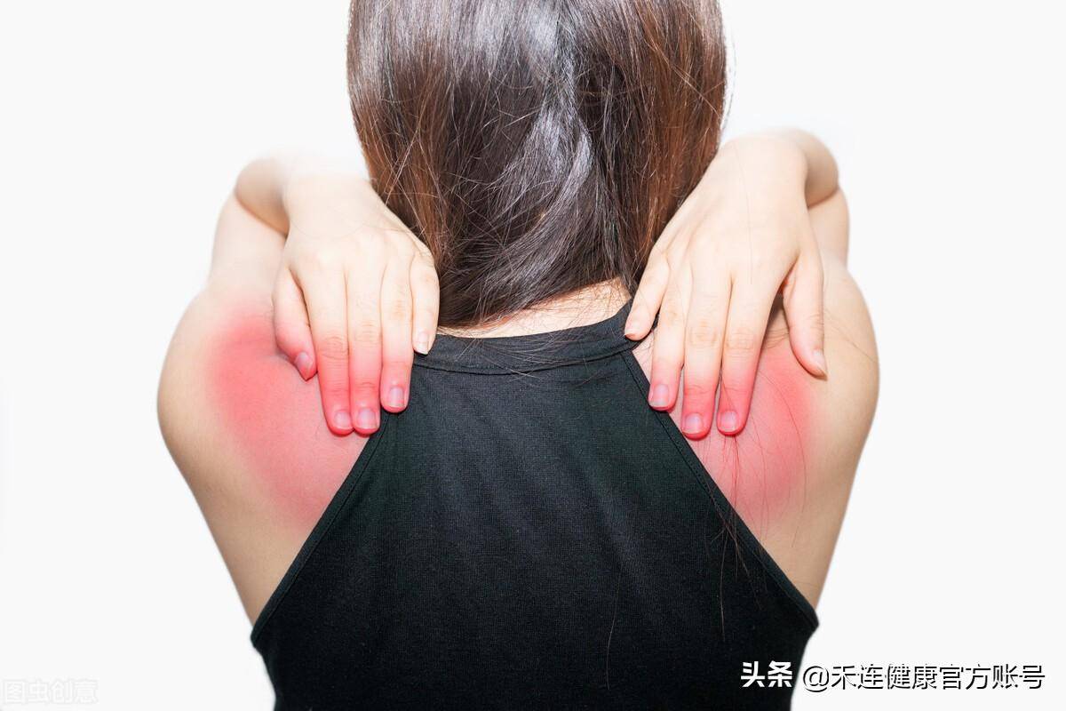 肩周炎是怎么回事？医生：做好这4点能预防