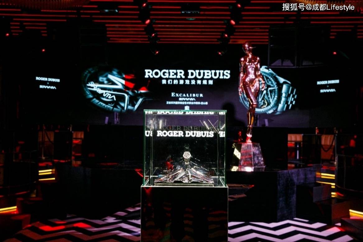 �޽ܶű�����ϵ���Ǽ��ο������Һ����������ɽ���ɶԻ�еʱ�ճ�...