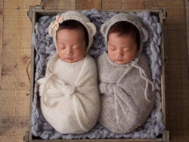 梦的绮丽篇章,与心爱之人共迎双生女宝的梦幻之旅 梦的绮丽篇章,与心爱之人共迎双生女宝的梦幻之旅