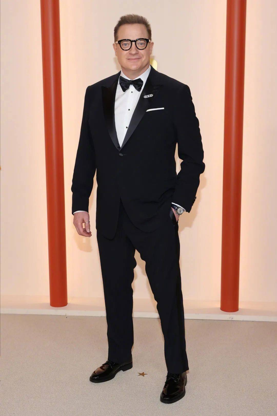 ladygaga��˿͸��װ���ٹ�����¶�ԸУ���˹���������˸� ...