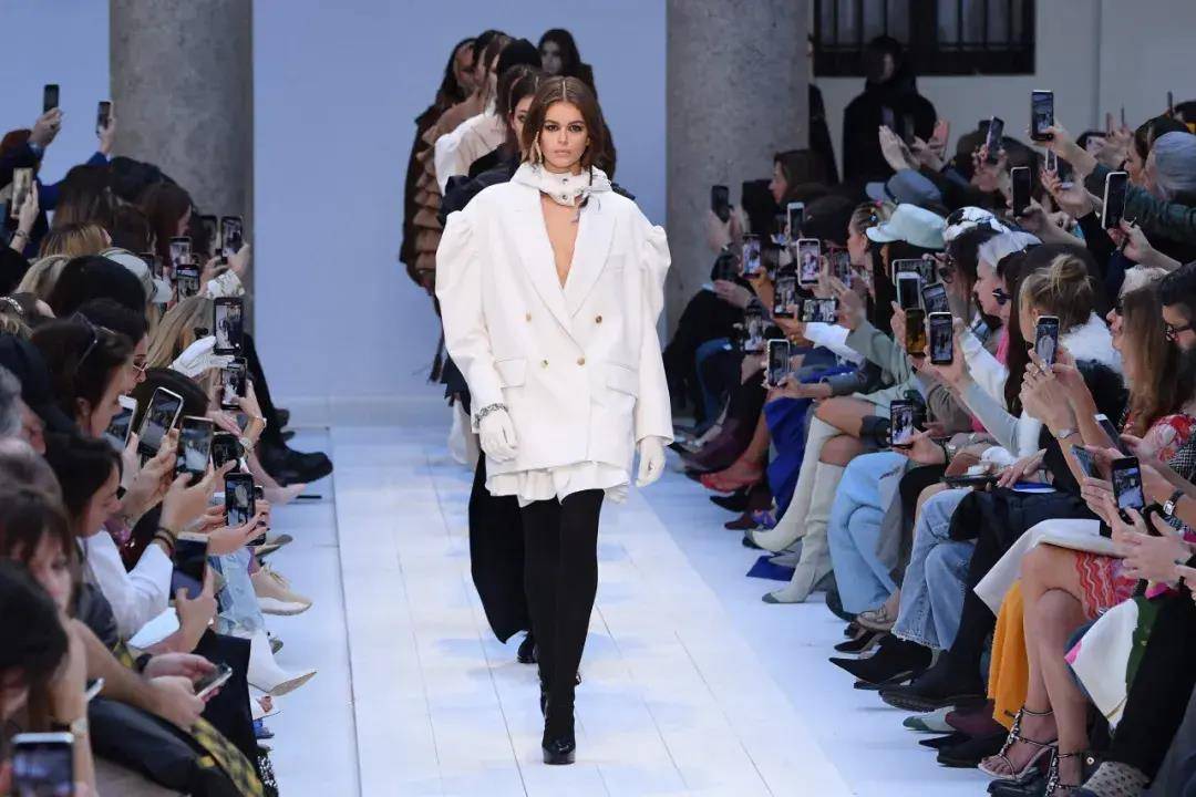 ��ҵ��̬��ȫ���ʢ����δ���ˣ�����Ʒ��ҵ��ʱ���գ�