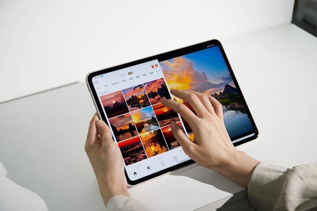 买什么iPad 10！OPPO Pad 2上手体验：不舍得盖泡面的旗舰平板