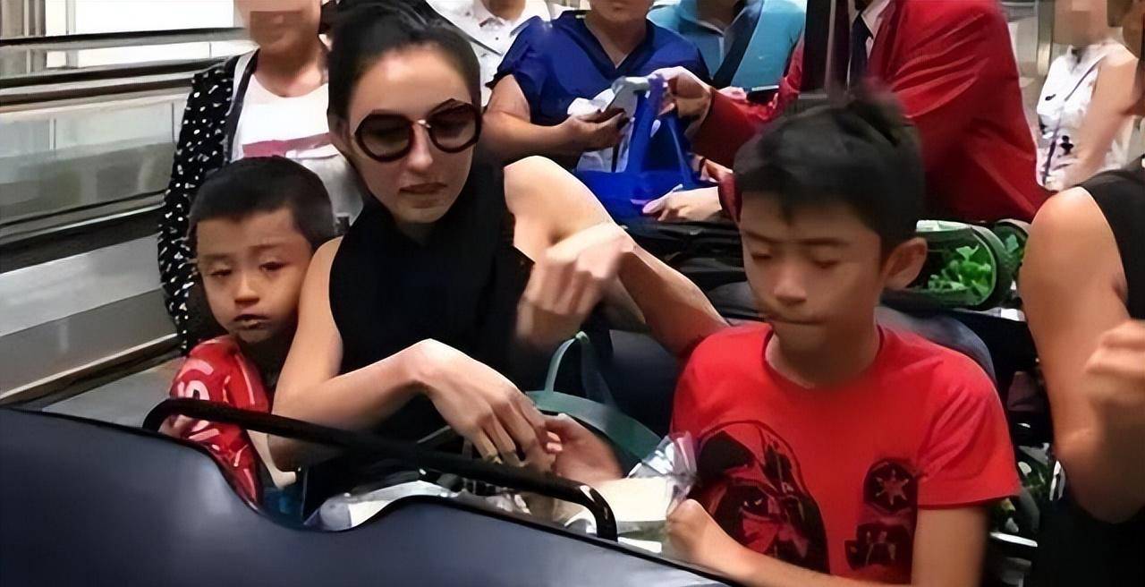 �Ű�֥���ű��ǣ���ս����������·ɻ�����������ı���˭ ...